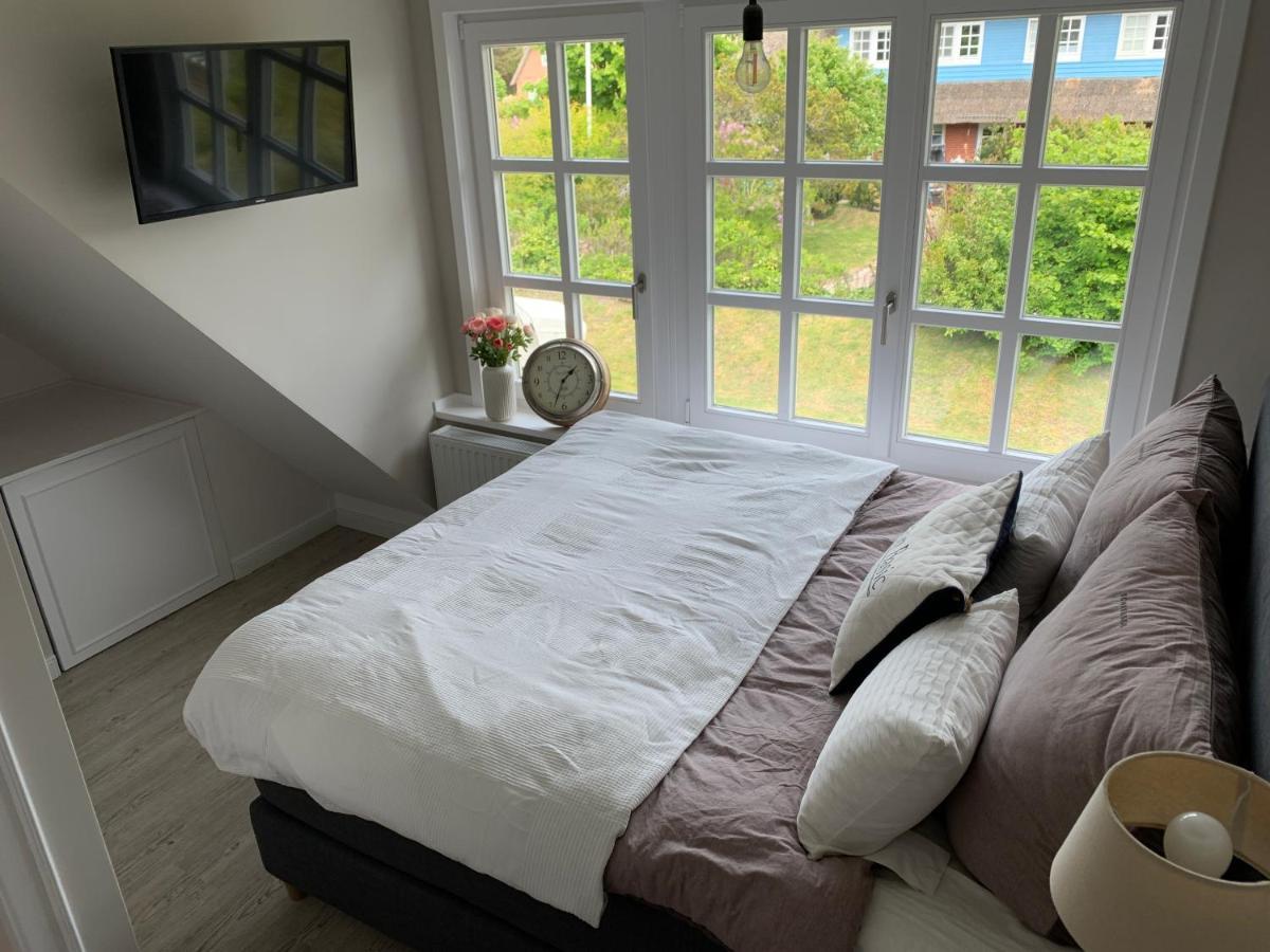 Apartamento Keitum - hochwertig und gemütlich Wohnen unter Reet Exterior foto